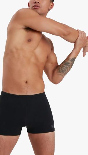 boxer natación hombre