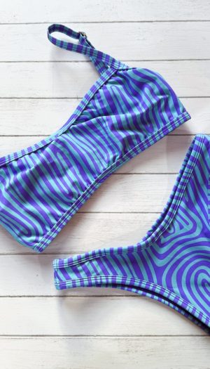 Conjunto Top semirecto + bottom garota