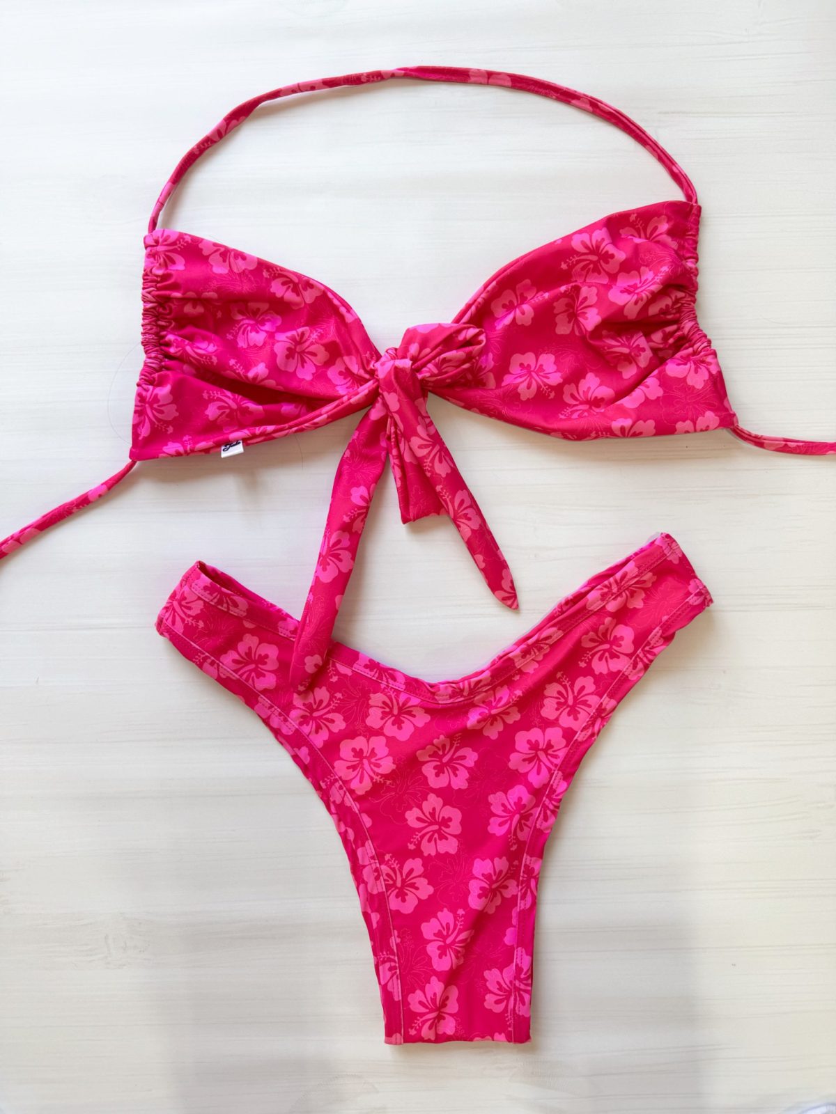 Conjunto Top Kim + bottom garota